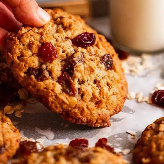 Oatmeal Raisin Cookie