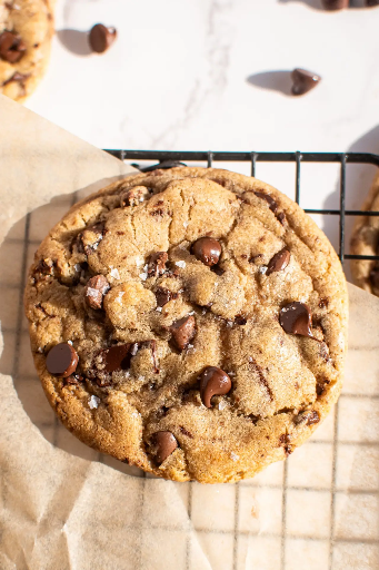 Chocolate Chip Cookie