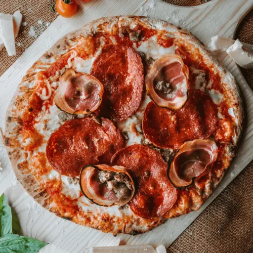 Chiara Cucina Frozen Pizza - Carnivora